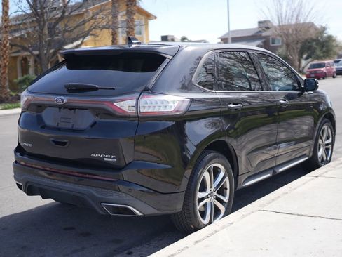 Used 2017 Ford Edge Titanium w/ Technology Package image 9
