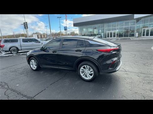 Certified 2025 Buick Envista Preferred image 6