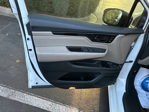 Certified 2023 Honda Odyssey Elite image 19