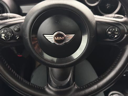 Used 2011 MINI Cooper S image 26