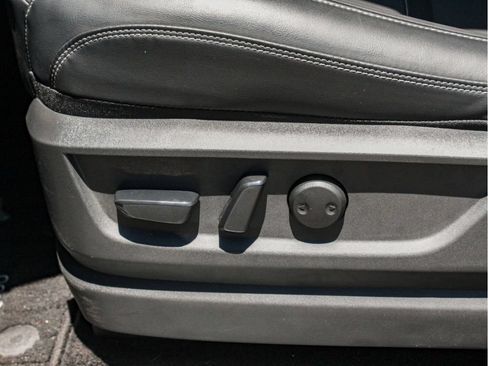 Used 2025 INFINITI QX80 Pure AWD/4WD image 11