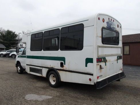 Used 2008 Ford E-450 and Econoline 450 image 6