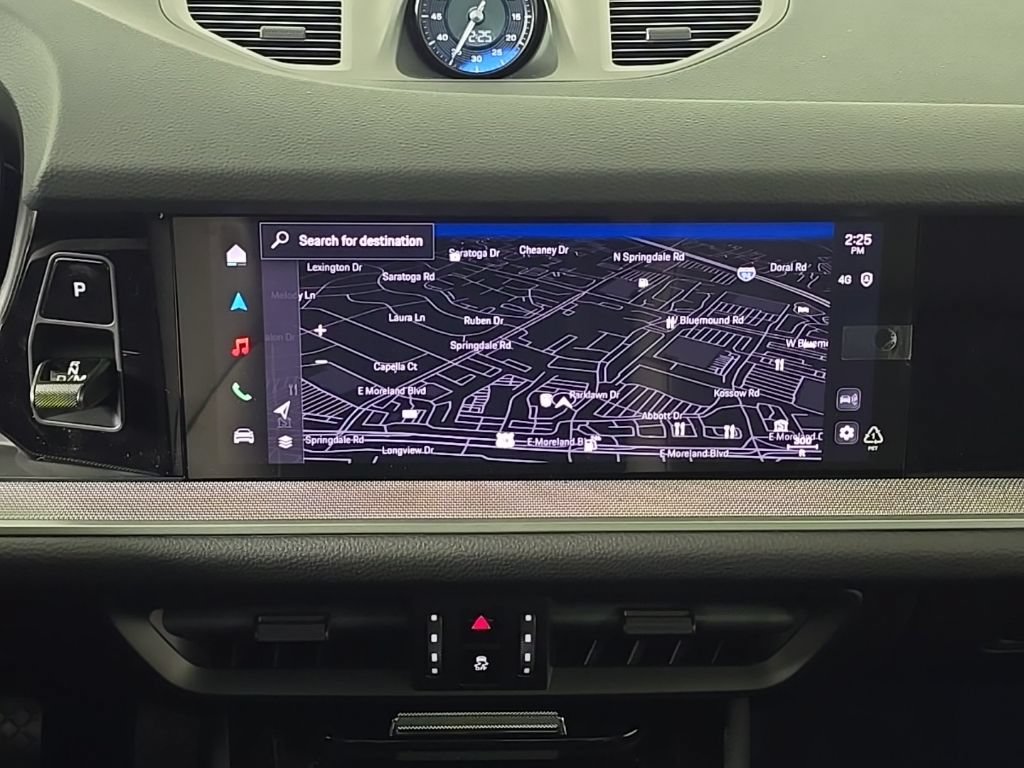 Certified 2025 Porsche Cayenne E-Hybrid Coupe AWD/4WD image 20
