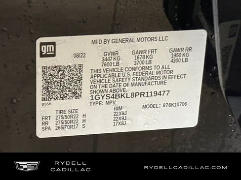 Used 2023 Cadillac Escalade Premium Luxury AWD/4WD image 23