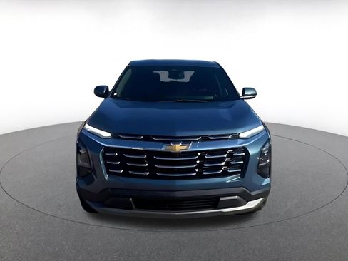 Used 2025 Chevrolet Equinox LT image 4