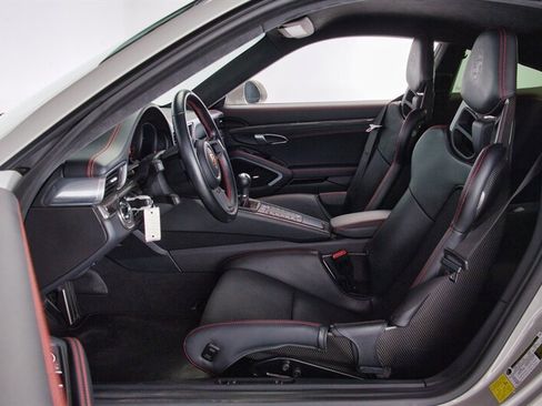 Used 2018 Porsche 911 GT3 image 19