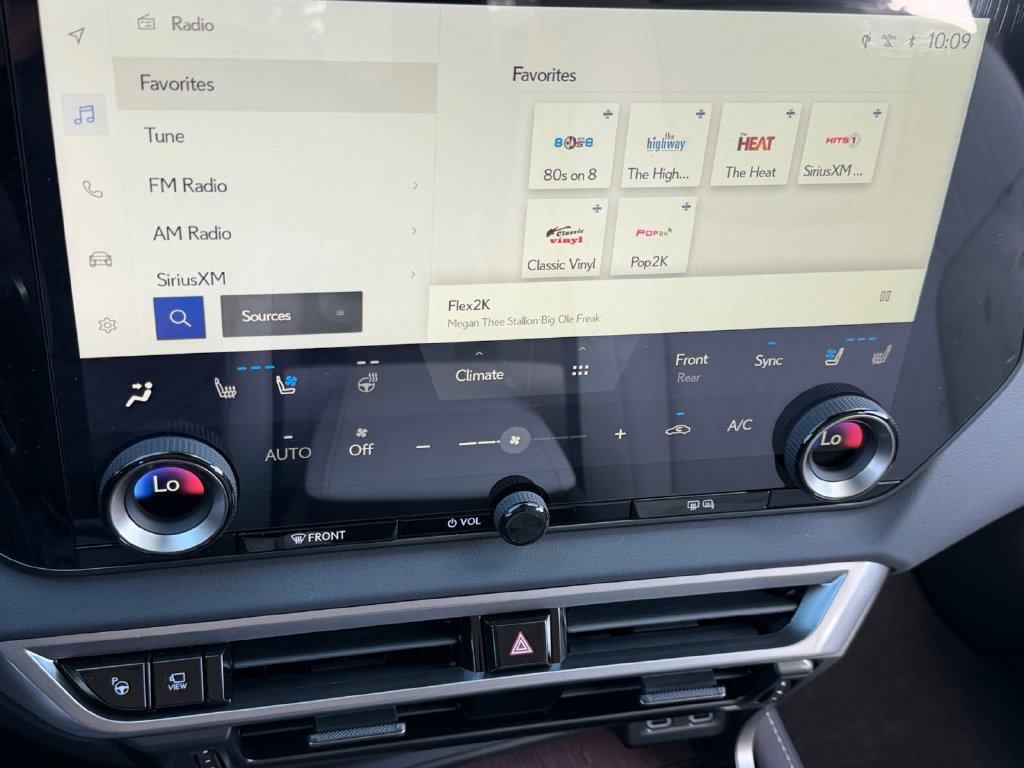New 2026 Lexus RX 350h AWD/4WD image 19