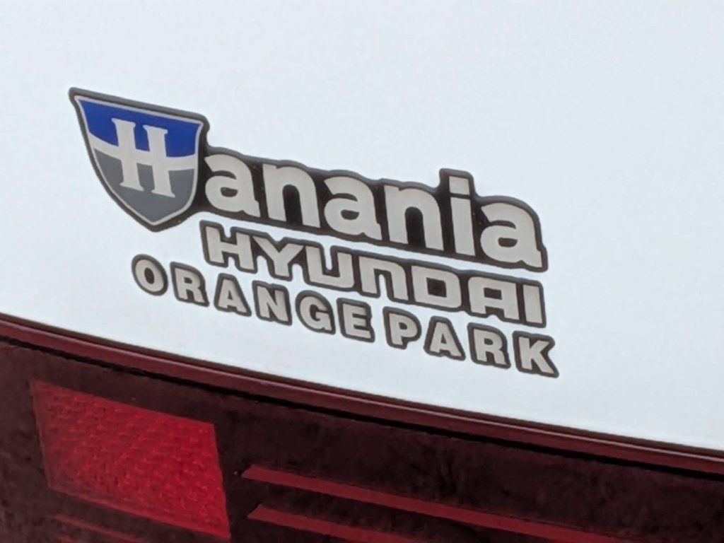 Used 2024 Hyundai Santa Fe Limited FWD image 17