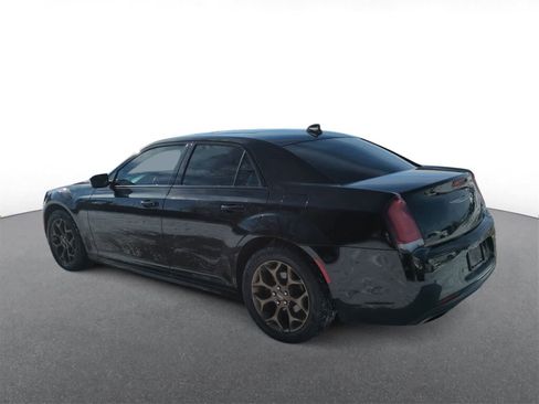 Used 2016 Chrysler 300 S w/ 300S Premium Group image 6