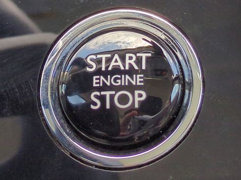 Used 2016 Rolls-Royce Ghost image 29