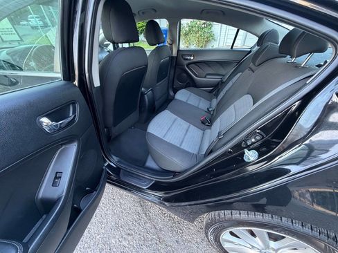 Used 2014 Kia Forte EX FWD image 12