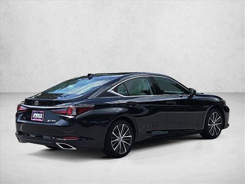 Used 2022 Lexus ES 350 w/ Premium Package FWD image 5