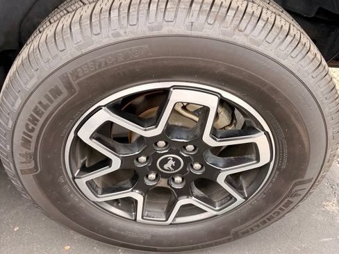 Used 2023 Ford Bronco Outer Banks AWD/4WD image 10