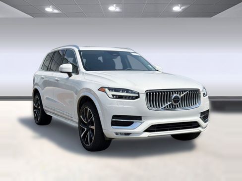 Used 2023 Volvo XC90 B6 Plus w/ Protection Package Premier AWD/4WD image 7
