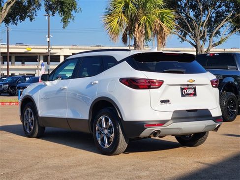 Used 2023 Chevrolet Blazer LT w/ Convenience Package image 5