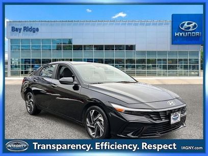 Used 2025 Hyundai Elantra SEL