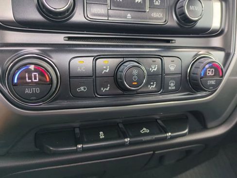 Used 2015 Chevrolet Silverado 1500 LT image 27