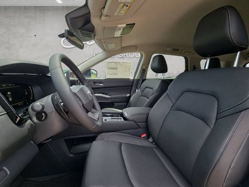 New 2026 Nissan Pathfinder SL FWD image 19