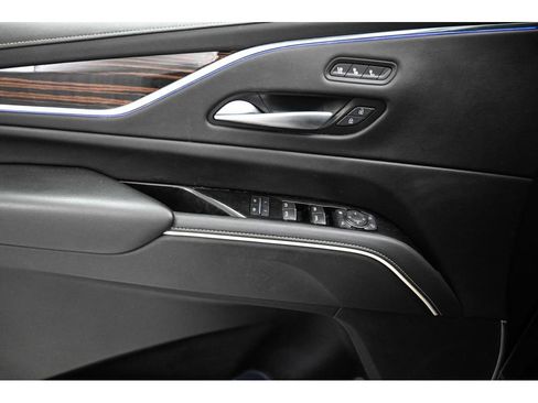 Used 2024 Cadillac Escalade Premium Luxury w/ LPO, Floor Liner Package AWD/4WD image 8