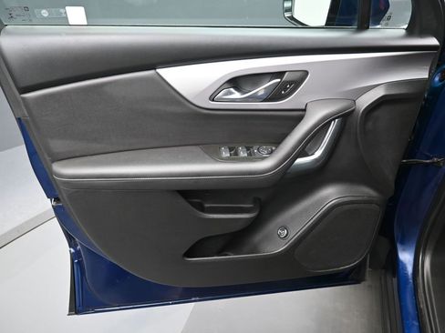 Used 2022 Chevrolet Blazer LT image 11