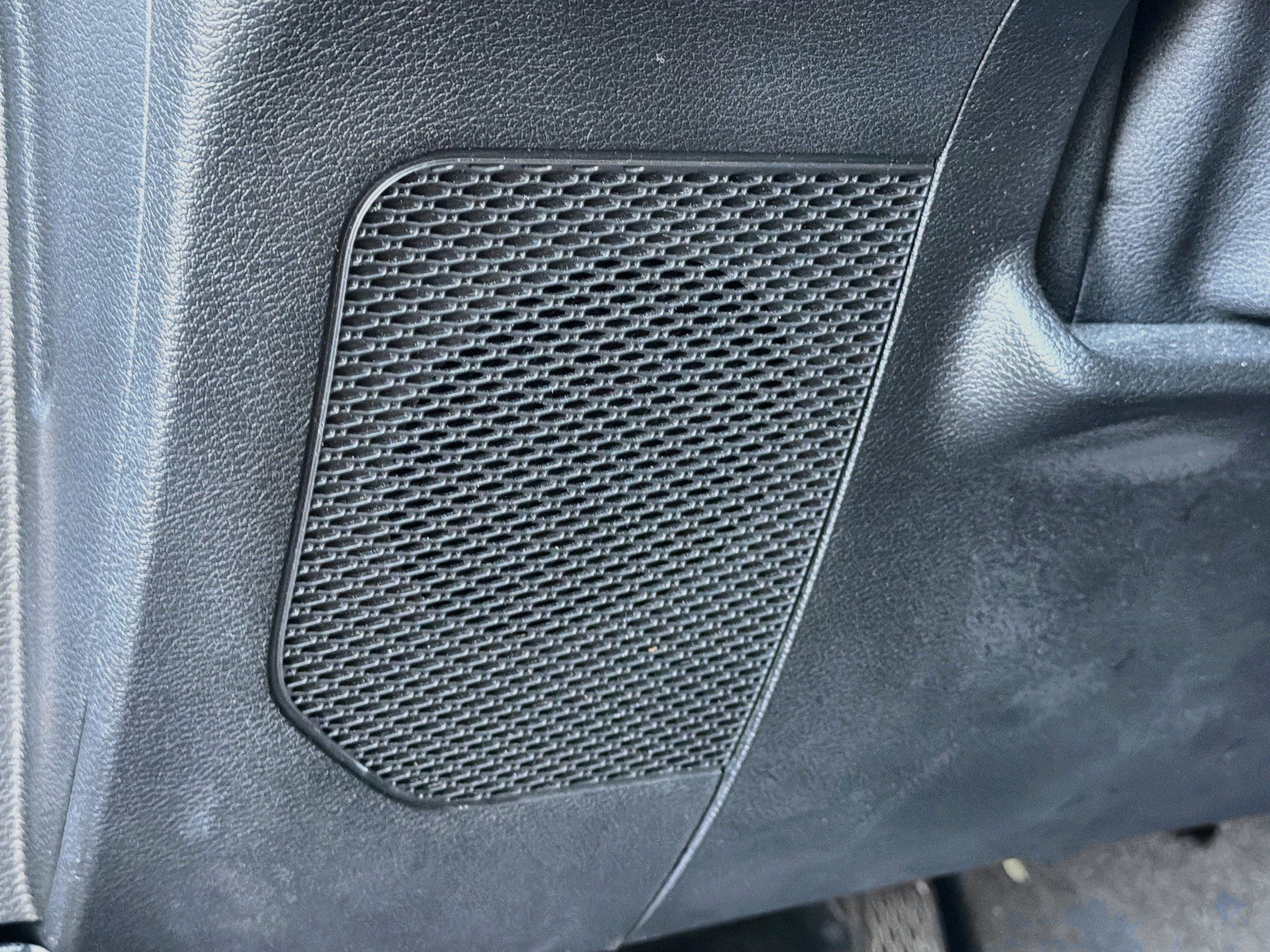 Used 2021 Jeep Wrangler Unlimited Sahara AWD/4WD image 16