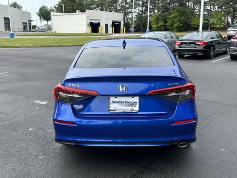 Certified 2024 Honda Civic Sport image 9