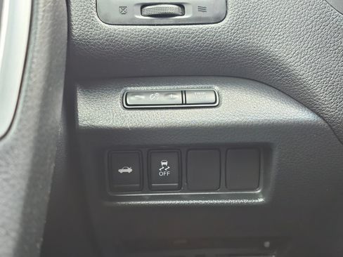 Used 2017 Nissan Altima 2.5 SV FWD image 25