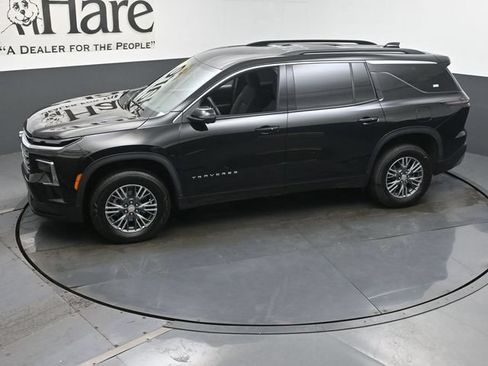 Used 2024 Chevrolet Traverse LT FWD image 60
