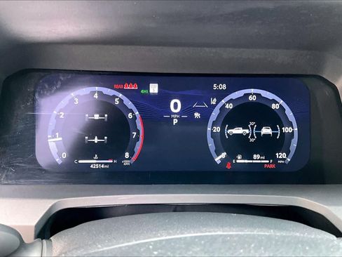 Certified 2024 Toyota Tacoma TRD Off-Road AWD/4WD image 26