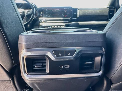 Used 2022 GMC Sierra 1500 SLT w/ SLT Convenience Package RWD image 23