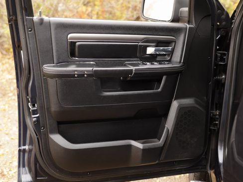 Used 2013 RAM 1500 Sport w/ Sport Premium Group image 27