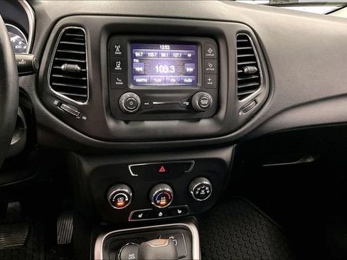 Used 2018 Jeep Compass Sport w/ Cold Weather Group AWD/4WD image 30