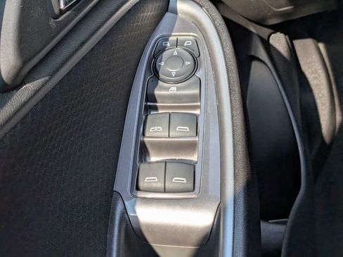 Used 2025 Chevrolet Malibu LT FWD image 26