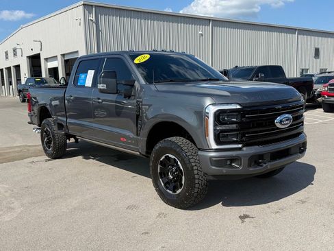 Used 2026 Ford F250 Platinum w/ Tremor Off-Road Package AWD/4WD image 2