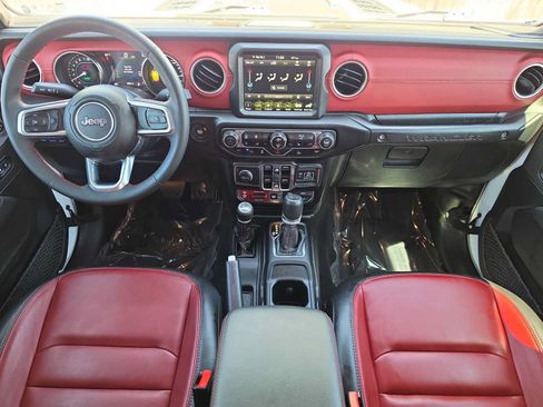Used 2023 Jeep Wrangler Unlimited Rubicon 4xe AWD/4WD image 14