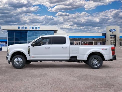 New 2026 Ford F450 Lariat w/ Lariat Ultimate Package AWD/4WD image 3