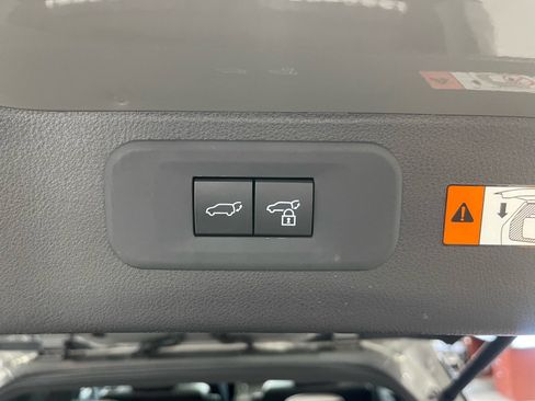 Used 2025 Lexus TX 350 AWD image 38