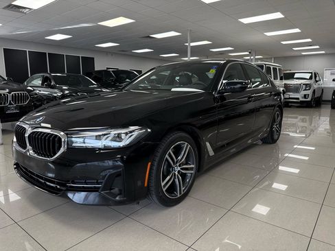 Used 2021 BMW 530i w/ Convenience Package image 7