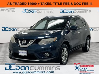 Used 2016 Nissan Rogue SV w/ SV Premium Package