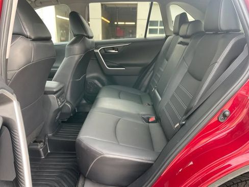 Used 2022 Toyota RAV4 Limited w/ Limited Grade Weather Package AWD/4WD image 28