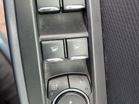 Used 2023 Ford F150 XLT image 39