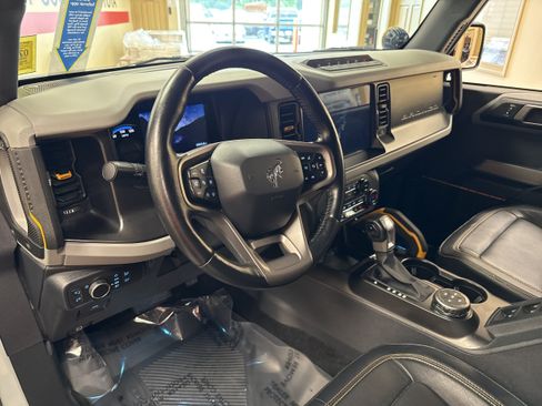 Used 2021 Ford Bronco Badlands AWD/4WD image 9
