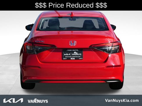 Used 2024 Honda Civic LX image 4