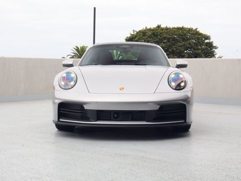 Certified 2026 Porsche 911 Carrera RWD image 6