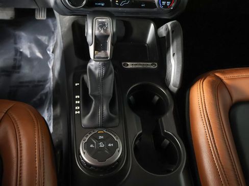 Used 2023 Ford Bronco Big Bend AWD/4WD image 39