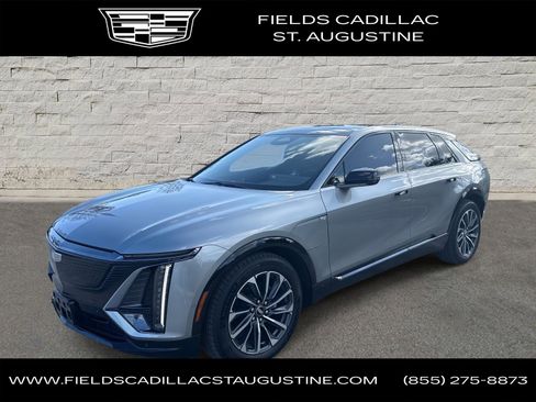 Used 2025 Cadillac Lyriq Sport image 1