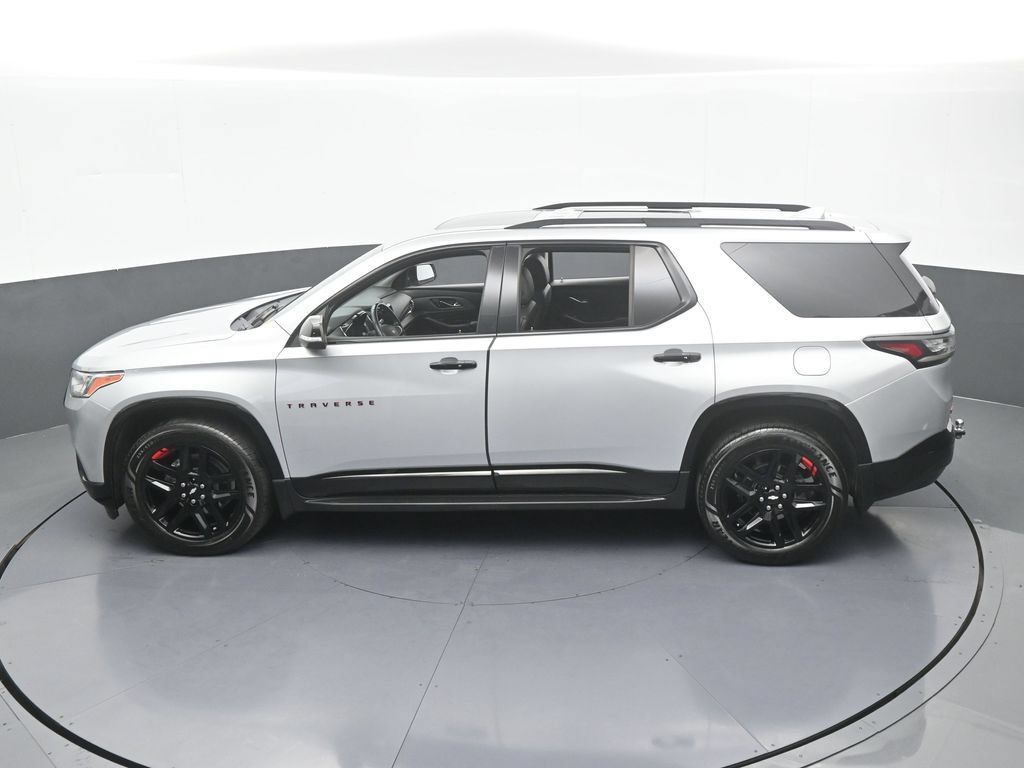 Used 2021 Chevrolet Traverse Premier w/ Redline Edition FWD image 62