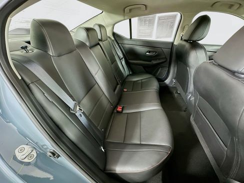 Used 2024 Nissan Sentra SR w/ SR Premium Package image 34