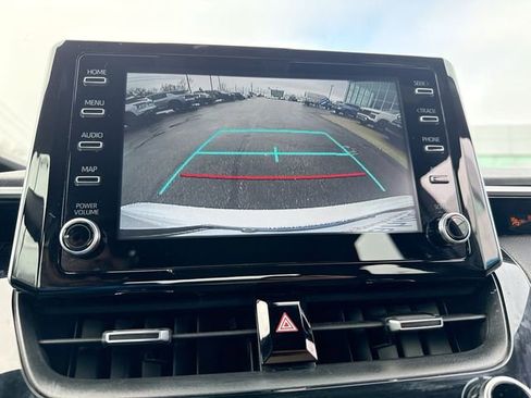 Used 2020 Toyota Corolla SE FWD image 17