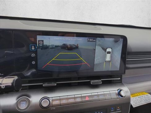 Used 2024 Hyundai Kona Limited FWD image 20